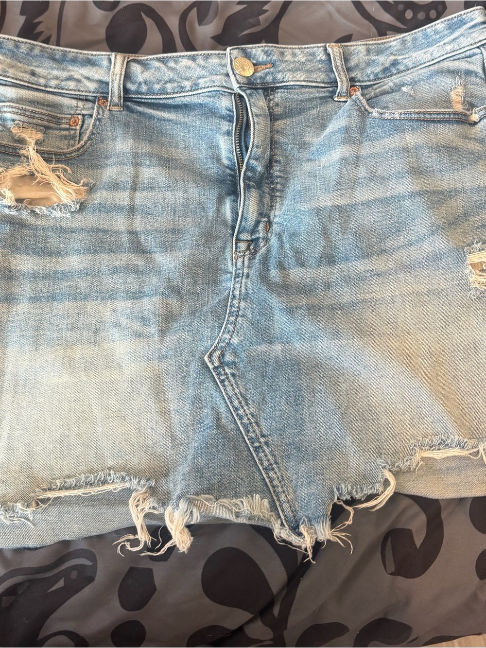 American Eagle Outfitters Light Blue Distressed Denim Mini Skirt